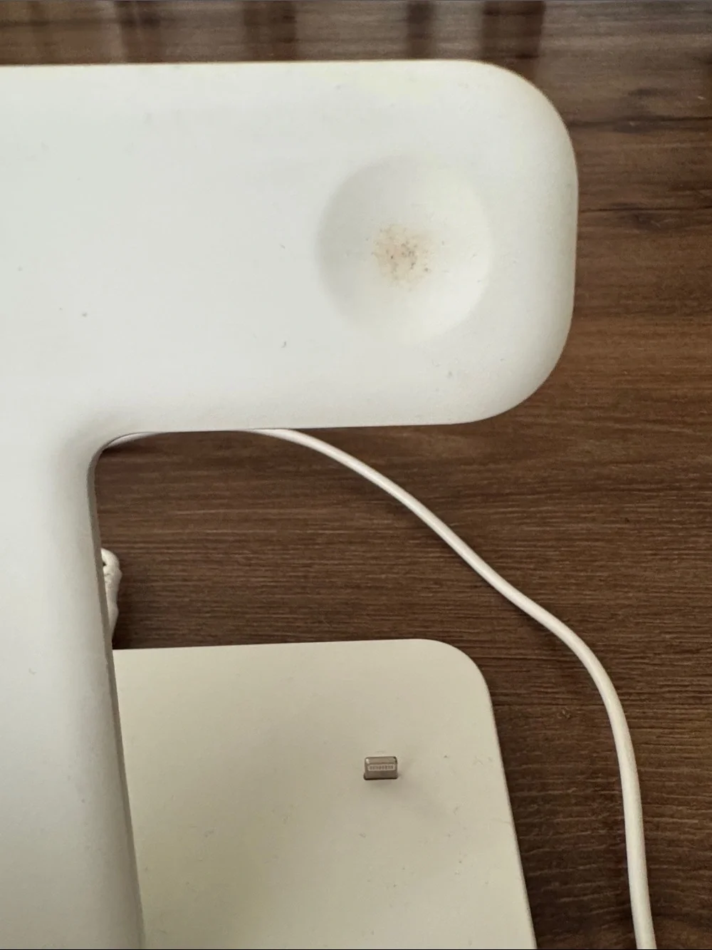 Intoval 3-in-1 Wireless Charging Station - made for Apple products.